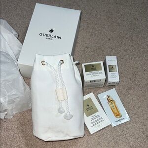 NWT 5pc Guerlain Abielle Royale Skincare white drawstring cosmetic bag set